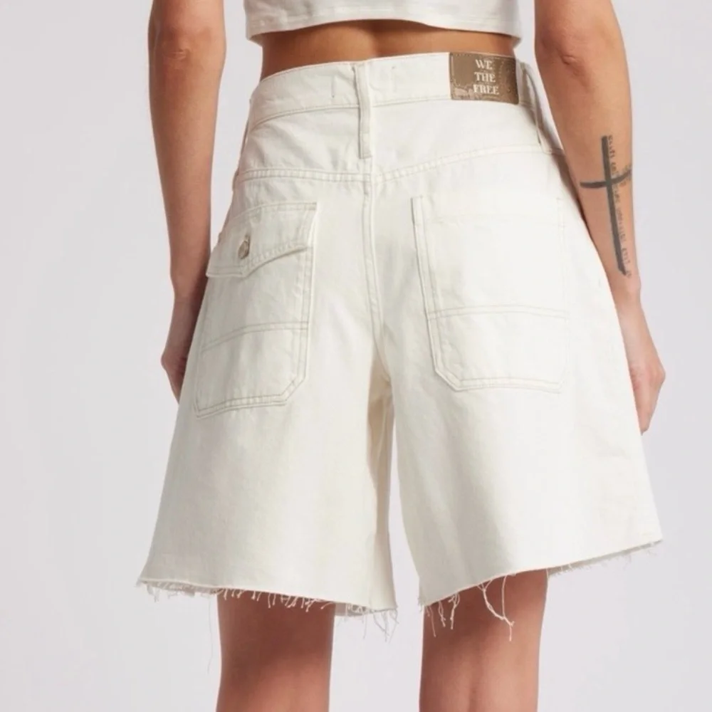 NWOT We The Free Boomerang Long Shorts